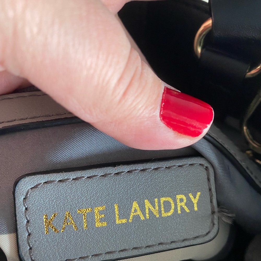 Kate Landry handbag with removable crossbody strap - Picture 3 of 10